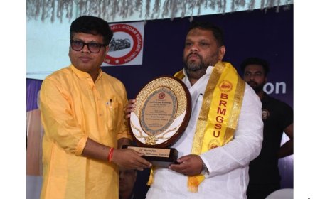 Important Conference on Rights and Social Security of Unorganised Workers Held in Bishnupur